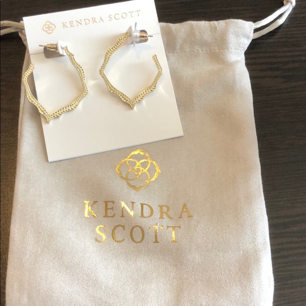 Kendra Scott Miku hoops